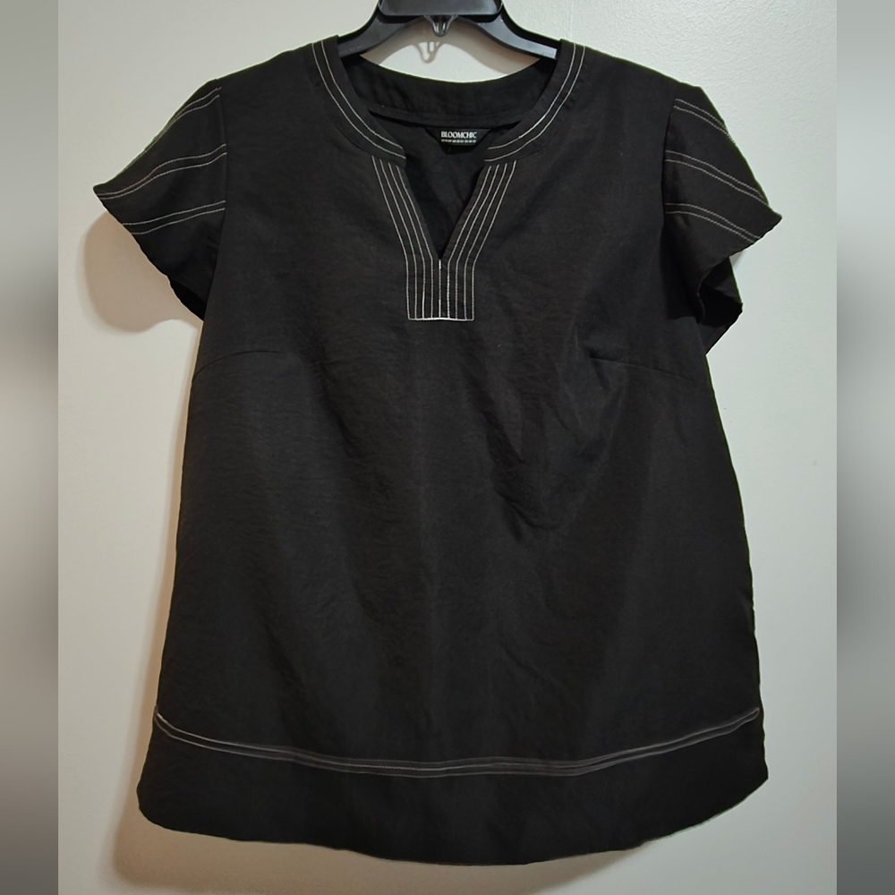 BloomChic Elegant Black Blouse with White Stitching